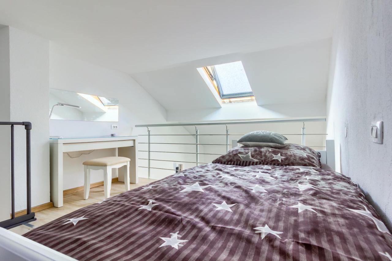Apartmani Rialto Kakma Eksteriør billede