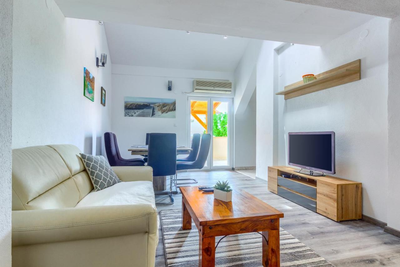 Apartmani Rialto Kakma Eksteriør billede