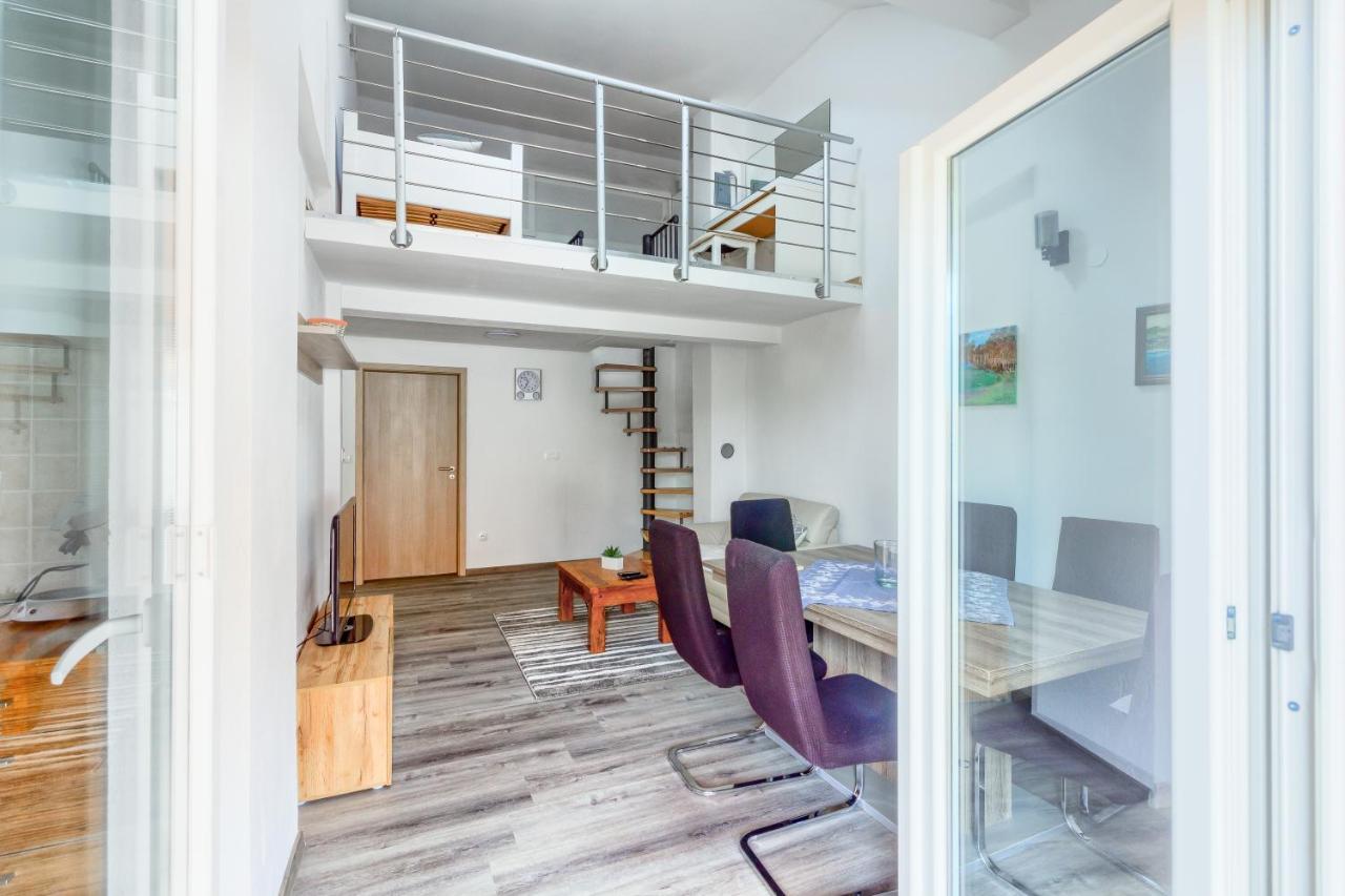 Apartmani Rialto Kakma Eksteriør billede